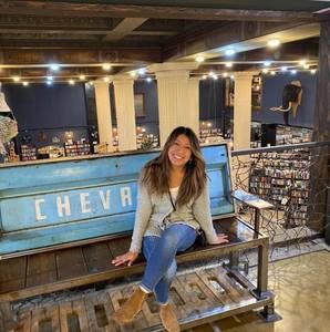 Meet your Posher, Cin